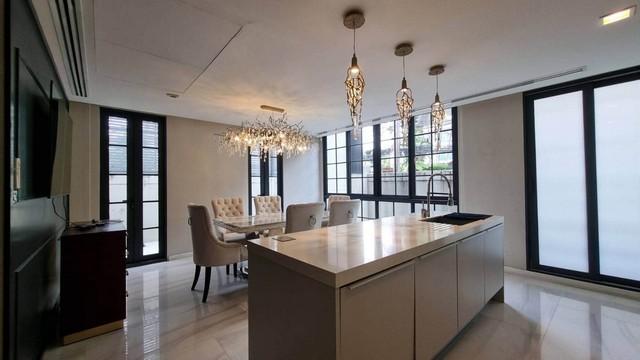 P808 ให้เช่า ขาย ทาวน์โฮม 5 ชั้น โครงการ คเตอร์วอร์ 31 Quarter 31 Luxury Urban Villas ซอยสุขุมวิท 31 ซอยสวัสดี พร้อมเฟอร์นิเจอร์ครบพร้อมเข้าอยู่ 4