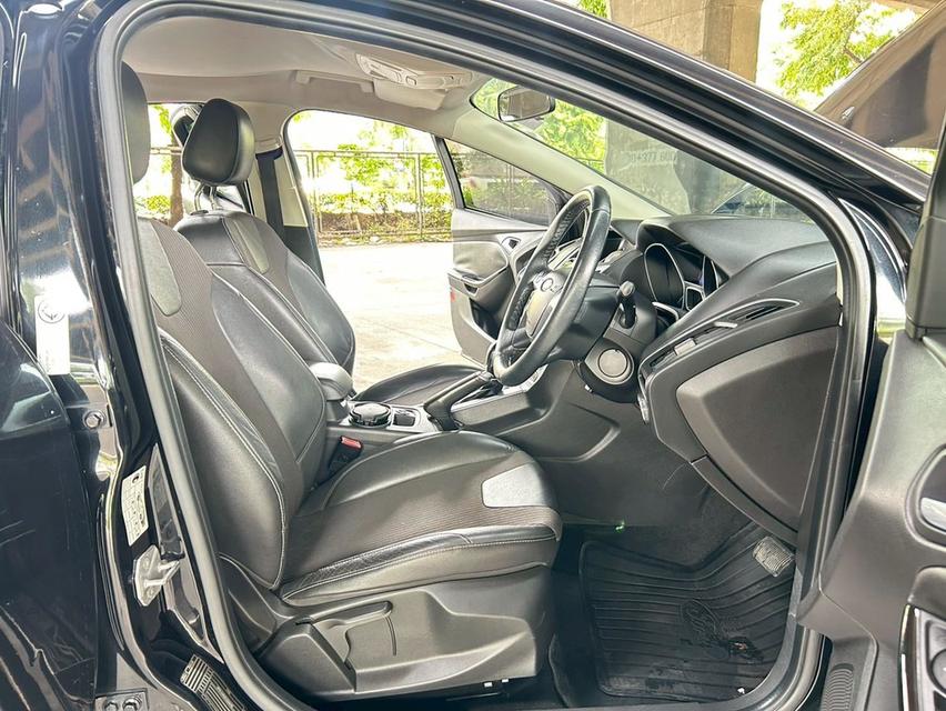 Ford Focus 2.0 S Hatchback AT ปี 2013 15