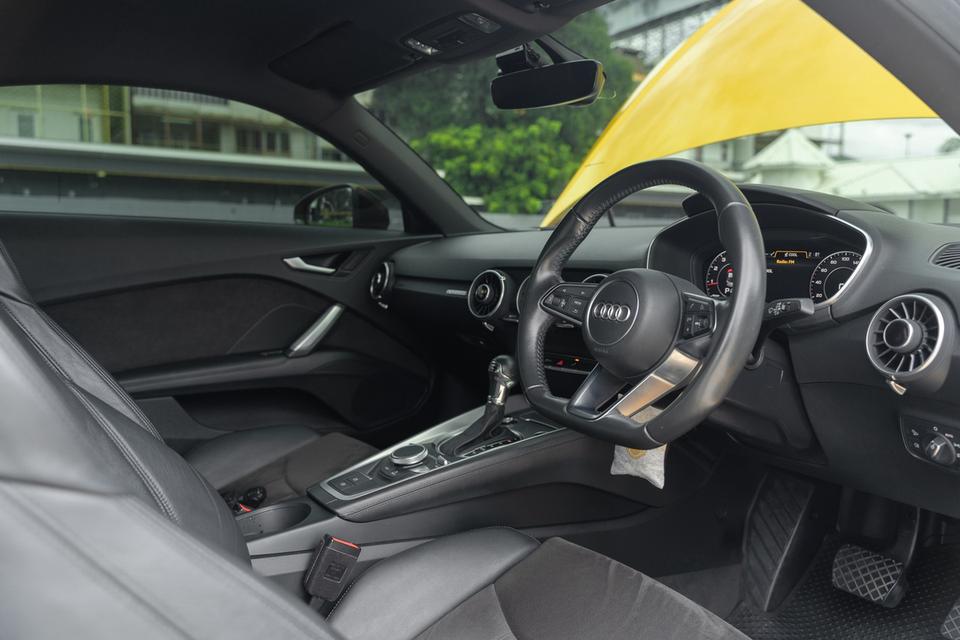 AUDI TT Coupé 45 TFSI quattro S-Line 2017 สีเหลือง รูปที่ 18
