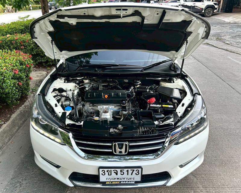 Honda Accord 2.0EL ปี13 18