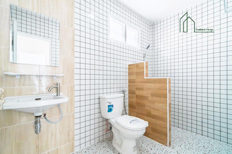 หมู่บ้านบัวทองธานี บางบัวทอง ตรงข้ามสมบัติบุรี ฟรีโอน 13