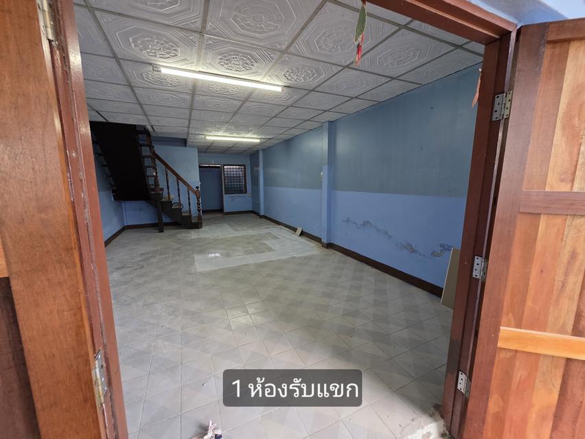 🏡 ขายทาวน์เฮ้าส์ 2 ชั้น บ้านหัวมุม มีเนื้อที่ใช้สอยด้านข้างบ้าน 4