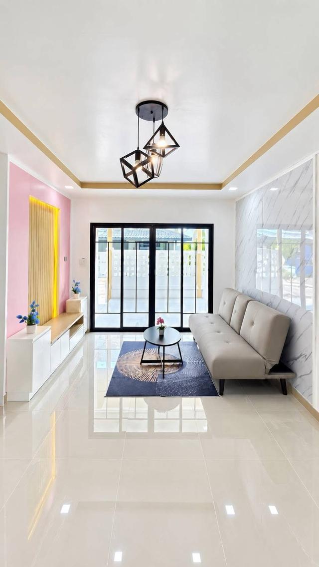 หมู่บ้านพฤกษา14B วัดลาดปลาดุก บางบัวทองทาวน์เฮาส์ 2 ชั้น หลังมุม มีระเบียงด้านหน้า ตกแต่งใหม่พร้อมอยู่ 8