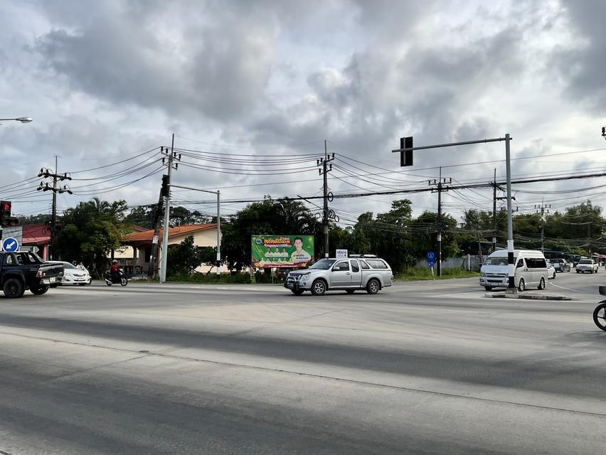 ที่ดินแปลงมุม ทำเลสวย สิงหนคร สงขลา 2 งาน 64.8 ตรว. ติดถนน 3 ด้าน 2