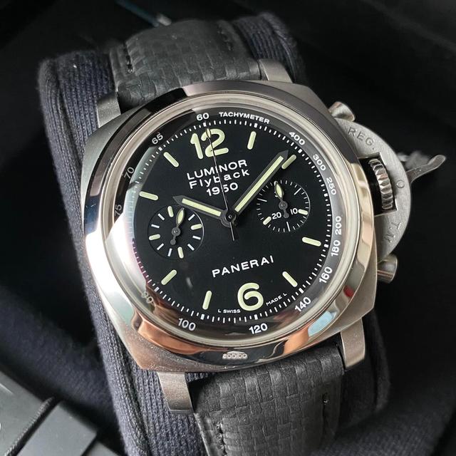 นาฬิกา Panerai 212 สภาพใหม่มาก