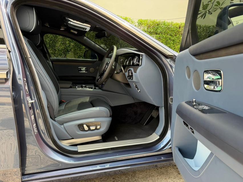 📢 Rolls-Royce Ghost  Extended ปี 2025 - Ultra Luxury Sedan รูปที่ 8