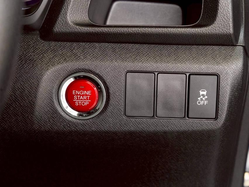 HONDA BR-V 1.5SV ปี 2022 ( 7 ที่นั่ง )  10