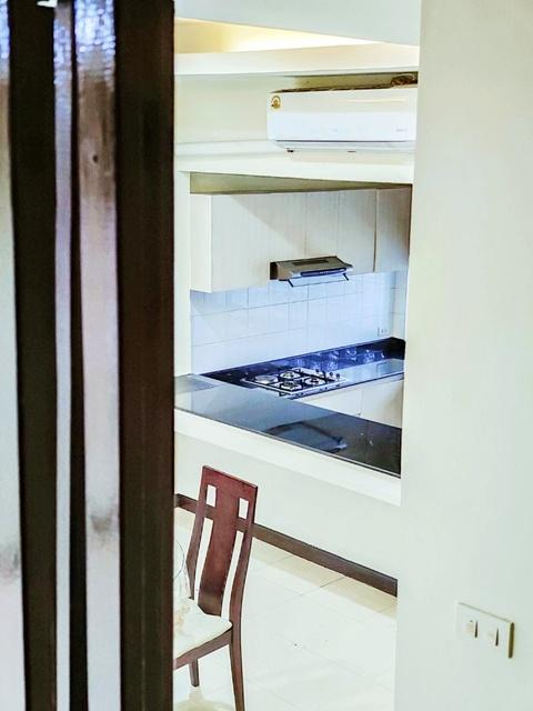 ตลาดไท 3กม. ม.ธรรมศาสตร์ รังสิต 1.1 กม. 34 ตร.วา. 254ตร.ม. 2-3นอน หลังริม ใหญ่ พร้อมเฟอร์ฯ แอร์ใหม่ BRT ม.ศูนย์รังสิต ให 7