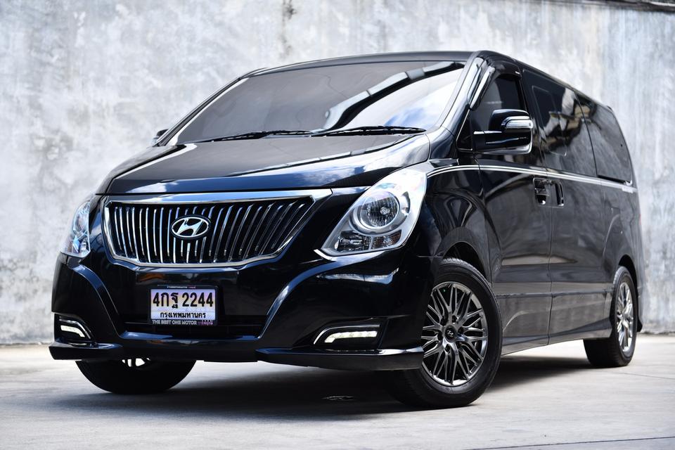 🎊"FULL OPTION HYUNDAI H1 รุ่นพิเศษ BLACK SERIES ทะเบียนคืน"🎊 รูปที่ 7