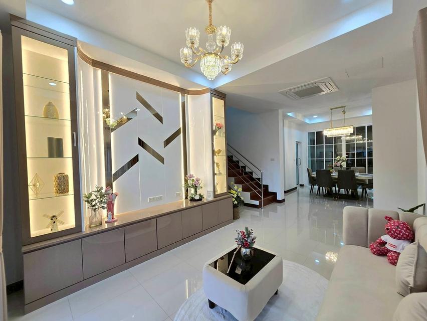 บ้านเช่าสองชั้น สวยคุ้ม บางละมุง ชลบุรี 4