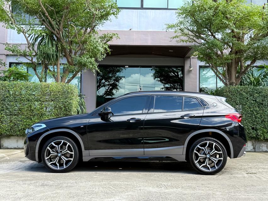 2019 BMW X2 MSPORT รถมือเดียวออกป้ายแดง สภาพป้ายแดง รถวิ่งน้อยเพียง 5X,XXX กม ไม่เคยมีอุบัติเหตุครับ