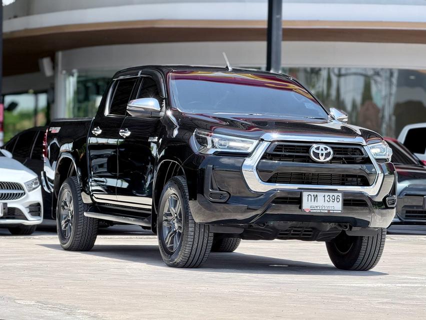 Toyota Hilux Revo 2.4 Entry Prerunner D-Cab ปี 2023 รูปที่ 3