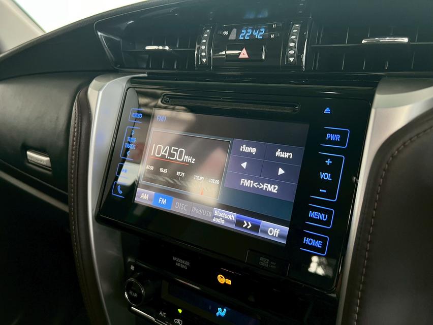 TOYOTA FORTUNER 2.4 V 2WD ปี2016 รถสายลุย  โคตรคุ้ม ไม่เคยชน 13