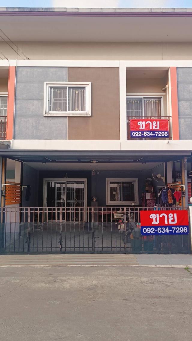 ขายทาวน์เฮ้าส์ 24.4 ตรว.ใกล้รถไฟฟ้า หมู่บ้านพระปิ่นนคร (หมู่บ้านไม่มีค่าส่วนกลาง) บางโปรง สมุทรปราการ 1