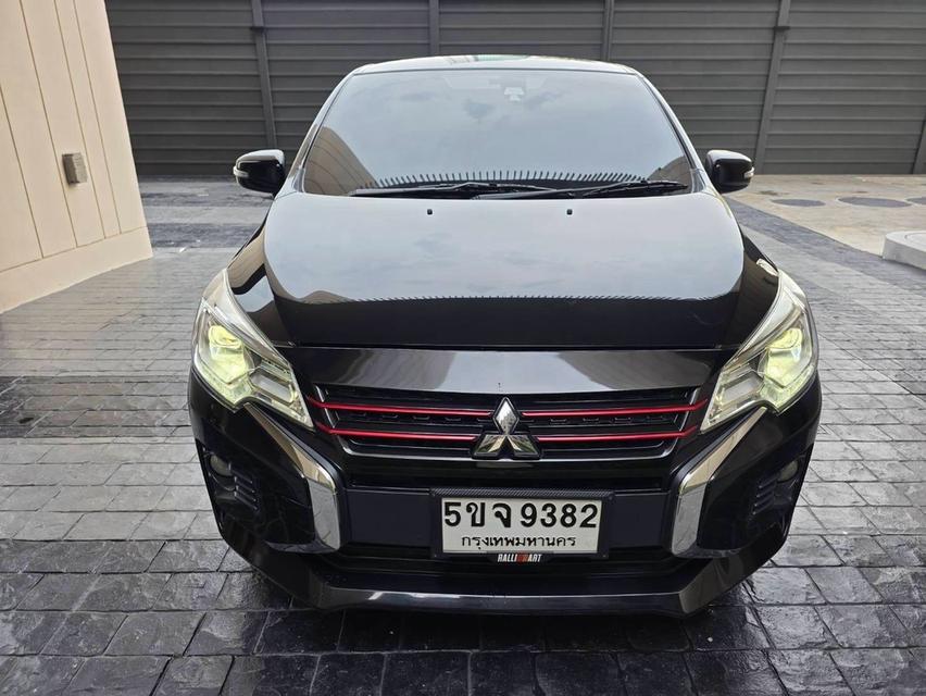 Mitsubishi Mirage 1.2GLS Limited ปี2023 รุ่น Smart  ตัวท็อป สีดำสปอร์ต ไมล์ 16,000 ก.ม. สภาพนางฟ้า  สวยกริ๊บ สีเดิมๆทั้งคัน