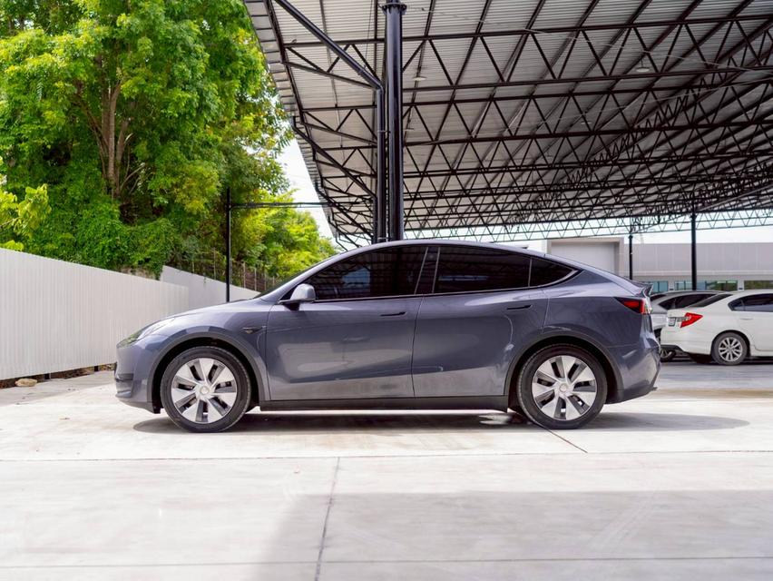 Tesla Model Y Rear-Wheel Drive ปี จด 2023 4
