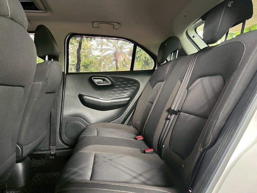 รหัสรถ WMT2813 MG3 1.5X Sunroof ปี 2020 13