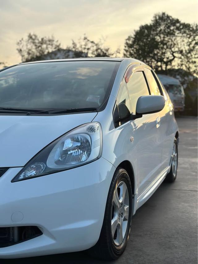 Honda Jazz รถบ้านแท้เล่มพร้อมโอน 5