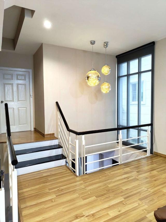 ขายทาวน์โฮม 3 ชั้น โครงการPremium Place 9 ฟังก์ชั่นครบ หน้าบ้านต่อเติมพร้อมใช้งานค้าขาย-ทำธุรกิจได้ ทำเลดี เดินทางสะดวก 14