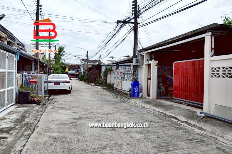 บ้านเดี่ยว ซอยวิภาวดี 64 เนื้อที่ 55 ตรว. ถนนวิภาวดี-รังสิต แขวงดอนเมือง เขตบางเขน กรุงเทพฯ