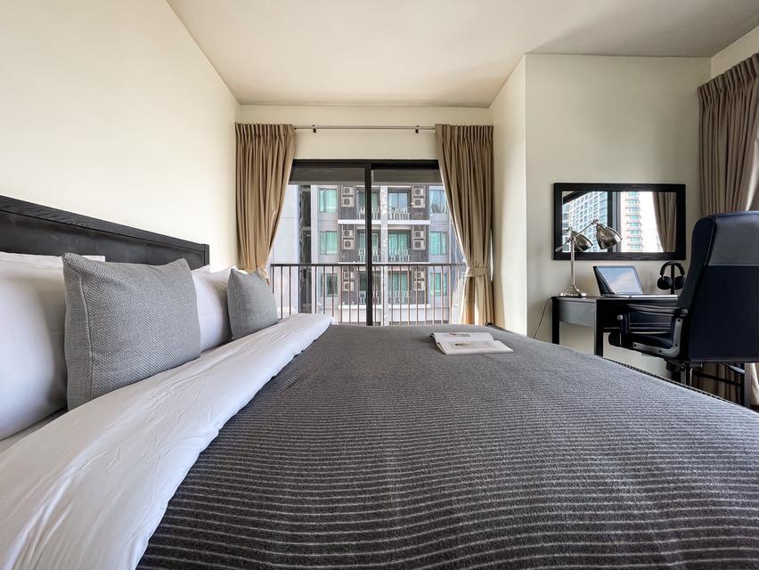 🔥 ด่วน! คอนโดไซส์ใหญ่ 1 ห้องนอน พร้อมเฟอร์ครบ ติด BTS ทองหล่อ ทำเลทองเพียง 9.4 ล้านเท่านั้น! รีบเป็นเจ้าของก่อนพลาดโอกาส! 🔥 3