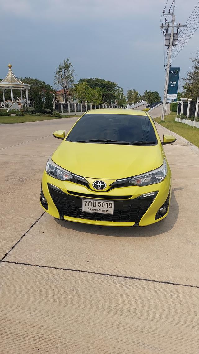 รถยนต์ toyota yaris 2018 เชื้อเพลิง เบนซิน+LPG