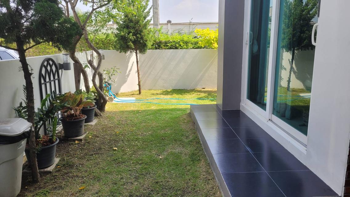 ขายบ้านทาวน์โฮมบิวอินทั้งหลังทุกห้อง หมู่บ้านเปี่ยมสุข-เอสเกต2 บางบัวทอง ใกล้รถไฟฟ้าคลองบางไผ่เพียง 5 กม. เจ้าของขายเองราคา3.9 ล้านบาท  โทร06-34422953 18