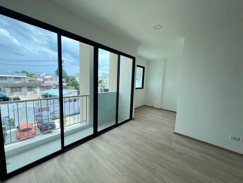Luxury townhome project For Sale The Blisz ICONIC Sathon – Charan 35 17