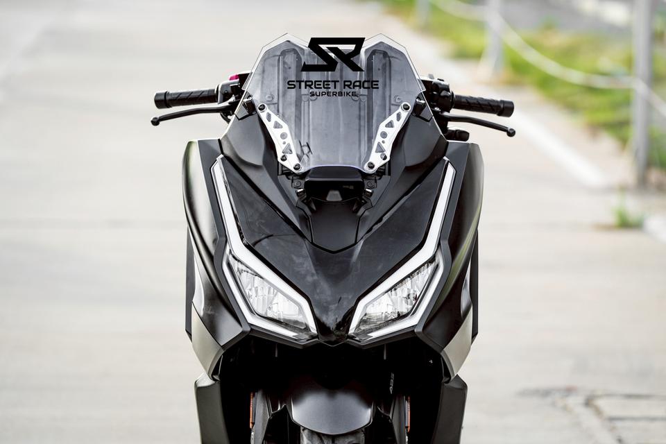 ❗️❗️เข้าใหม่! สายเท่จัดให้ครบ! ❗️❗️ 🏍️ #Forza350 ปี 2024 สีดำ ใส่ Profender GP ของแต่งเบิกใหม่ทั้งคัน! หล่อสุดในรุ่น ขี่นุ่ม โช๊คเทพ ของครบพร้อมซิ่ง!