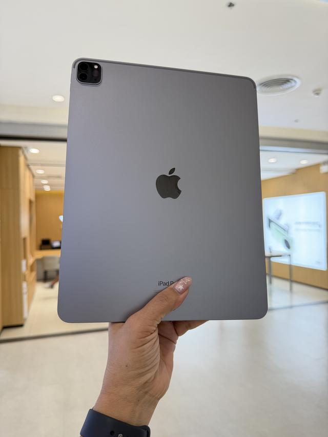 iPad Pro M2 ขนาด 12.9 นิ้ว Wi-Fi 256 (รุ่นที่6) ผ่อนได้