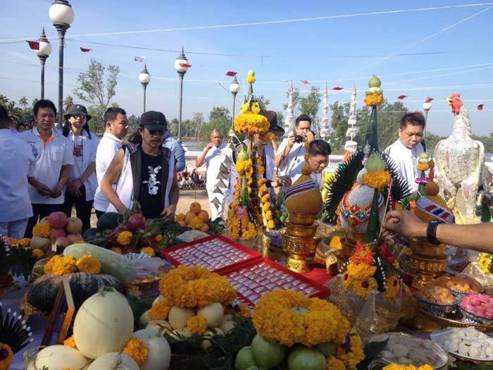 เหรียญสมเด็จพระเจ้าตากสินมหาราช รุ่น "ไพรีพินาศ"วัดโพธิ์บางคล้า จ.ฉะเชิงเทรา ปี พ.ศ. ๒๕๕๘ รูปที่ 7