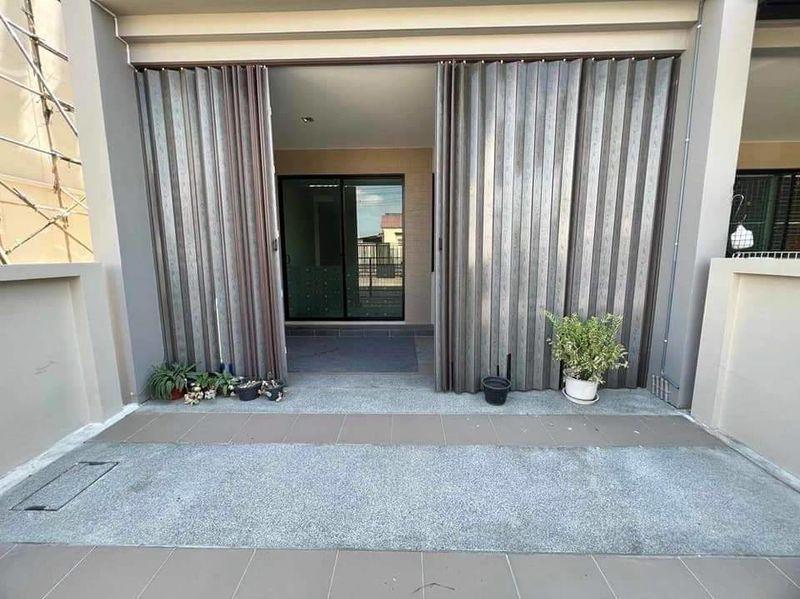 ด่วนขายขาดทุน ทาวน์โฮม QPrime หลังมุม 3 ชั้น ใจกลางเมือง สุขุมวิท 77 ราคาดีที่สุด 8