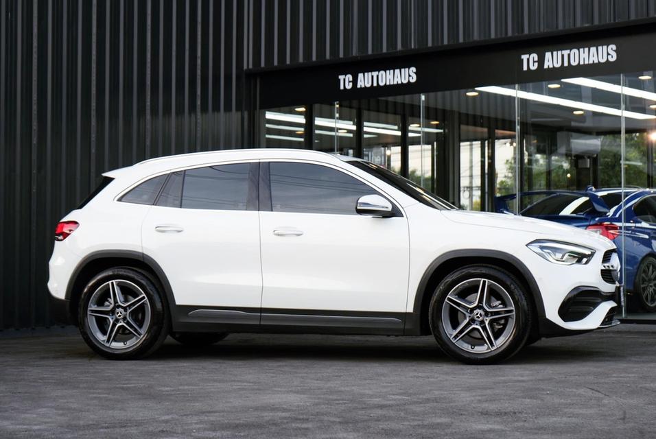 Mercedes-Benz GLA200 AMG Dynamic 2021 20