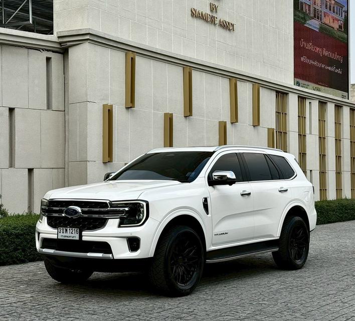 Ford Everest 2.0 Titanium push 2WD