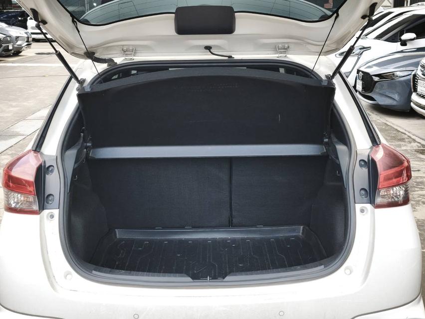 Toyota yaris 1.2 G auto ไมล์ 5 หมื่น 13