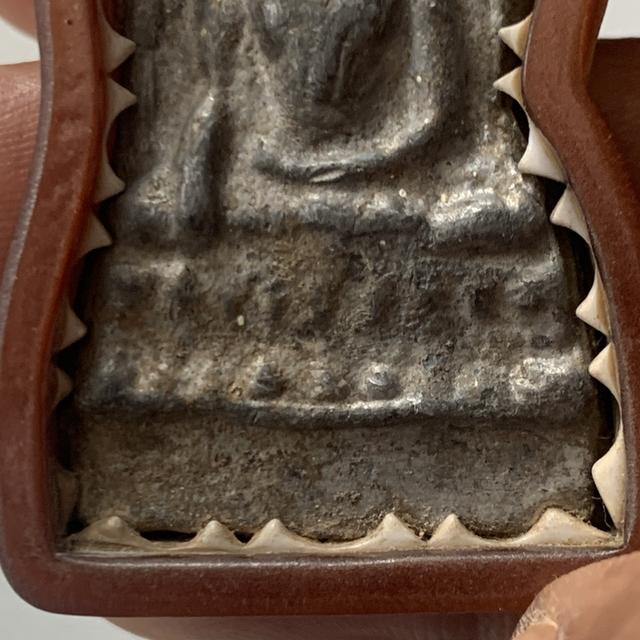 พระเนื้อชินเก่า ไม่ทราบที่ รูปที่ 5