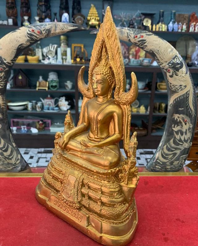 พระพุทธชินราช เนื้อปูน 2