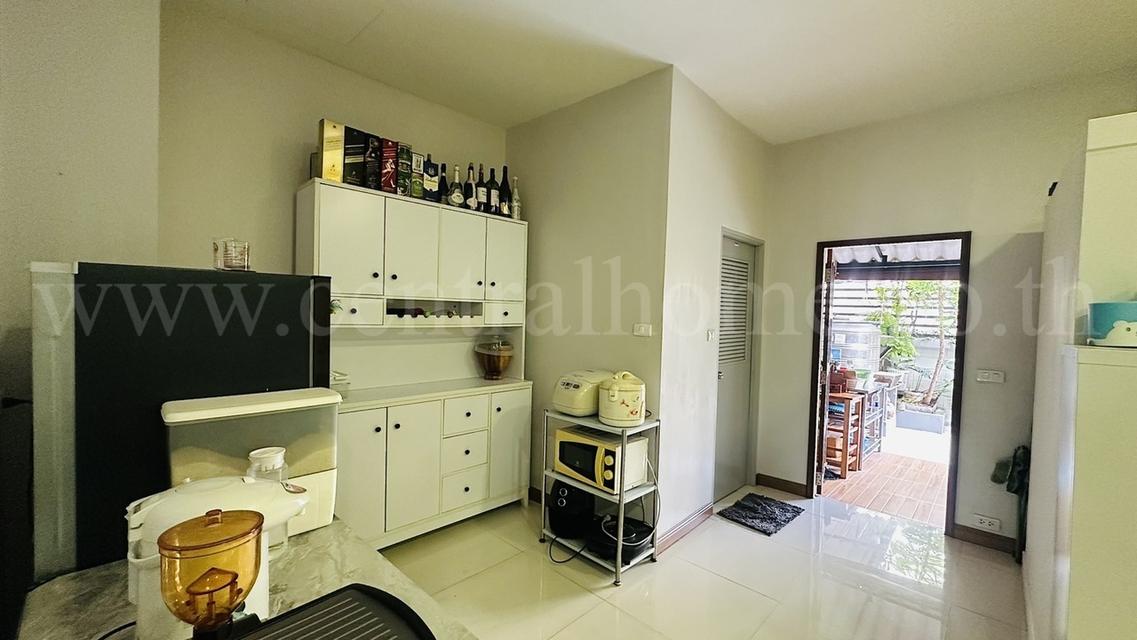 ทาวน์โฮม 3 ชั้น 45 ตร.วา ซอยรามคำแหง 65 (ลาดพร้าว 122 มหาดไทย) พร้อมอยู่ 9