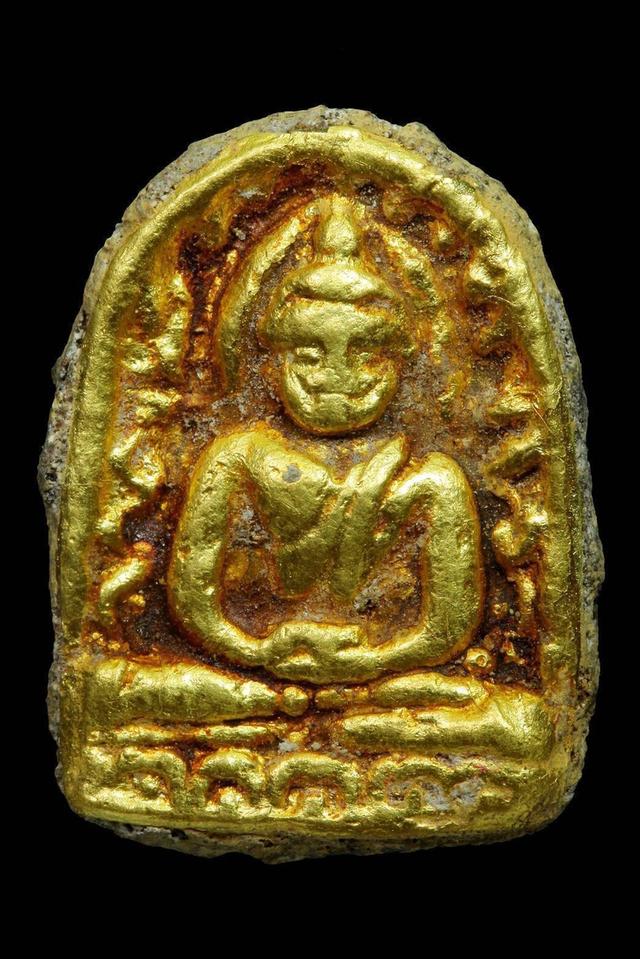 พระซุ้มกอเนื้อว่านหน้าทอง