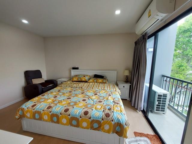 ให้เช่า ทาวน์โฮม3ชั้น วิวสระว่ายน้ำ 25ตรว.อยู่ถนน รามอินทรา65 ใกล้แฟชั่นไอส์แลนด์ 6