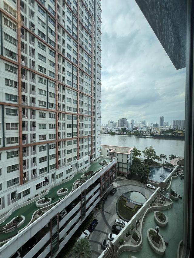 For Sale "Ivy River" -- Studio 30 Sq.m. 1.65 Million Bath -- Luxury condo, ready to move, in Along the Chao Phraya River! 6