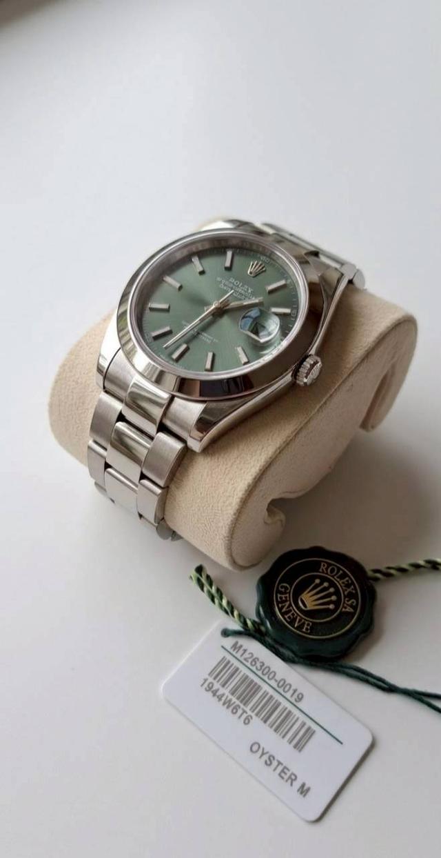 ขายนาฬิกา Rolex Datejust 41 Mint Green Ref. M126300-0019 สภาพมือสอง ใหม่มาก พร้อมใช้ รูปย่อยที่ 2