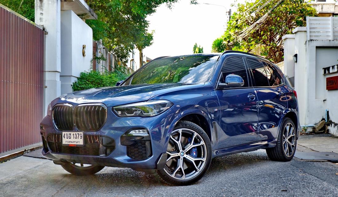 BMW X5 3.0 xDrive45e M Sport 4WD SUV AT G05 ปี 2021 วิ่ง 125,xxx KM.