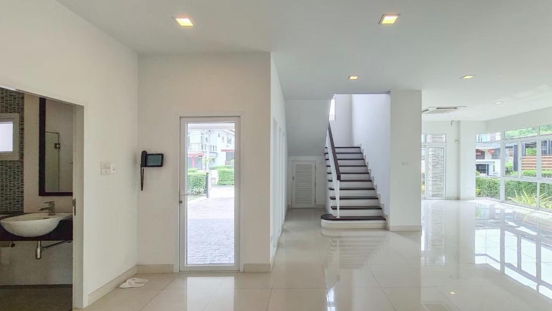 ขายถูกบ้านเดี่ยวทำเลดีไม่เคยเข้าอยู่ 3