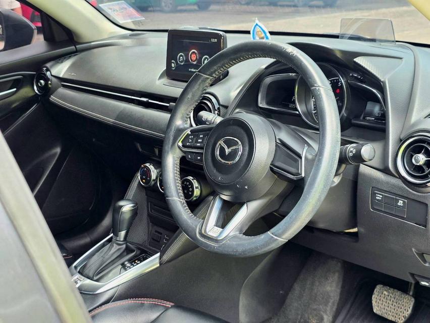 Mazda 2 1.3 High ปี 2017 สีเทาราคา 249,000 บาทฟรีดาวน์ ผ่อน 5,100 บ/ด 6ปี รูปที่ 11