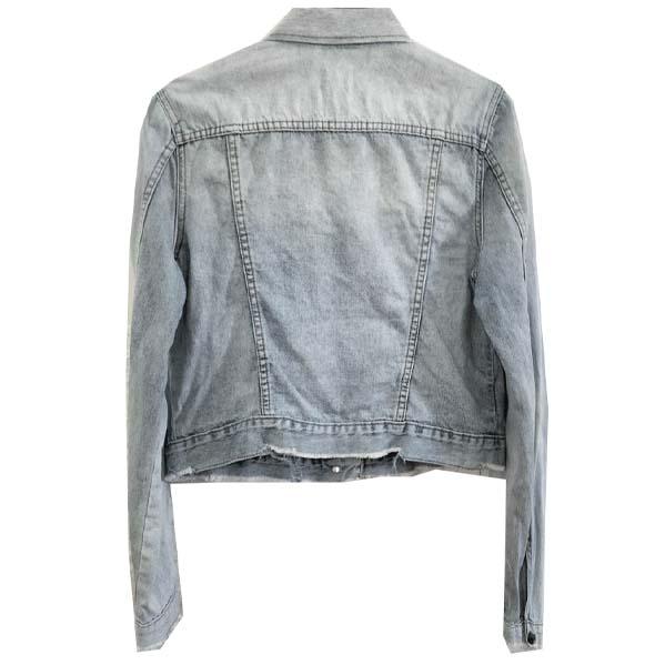 GAP สีซีดสวยมาก ปักดอกไม้บ่าซ้าย แต่งชายขาด ๆ เท่ ๆ มีกระเป๋าอก+ข้าง ผ้านุ่มใส่สบาย พร้อมส่ง ไม่ต้องรอ