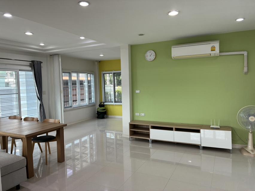 ให้เช่าบ้านเดี่ยว 2 ชั้น หลังริม ขนาด 62 ตร.ว. ซอยสวนสราญ ถนนบางเชือกหนัง 9 ตลิ่งชัน รีโนเวทใหม่ พร้อมอยู่ 3