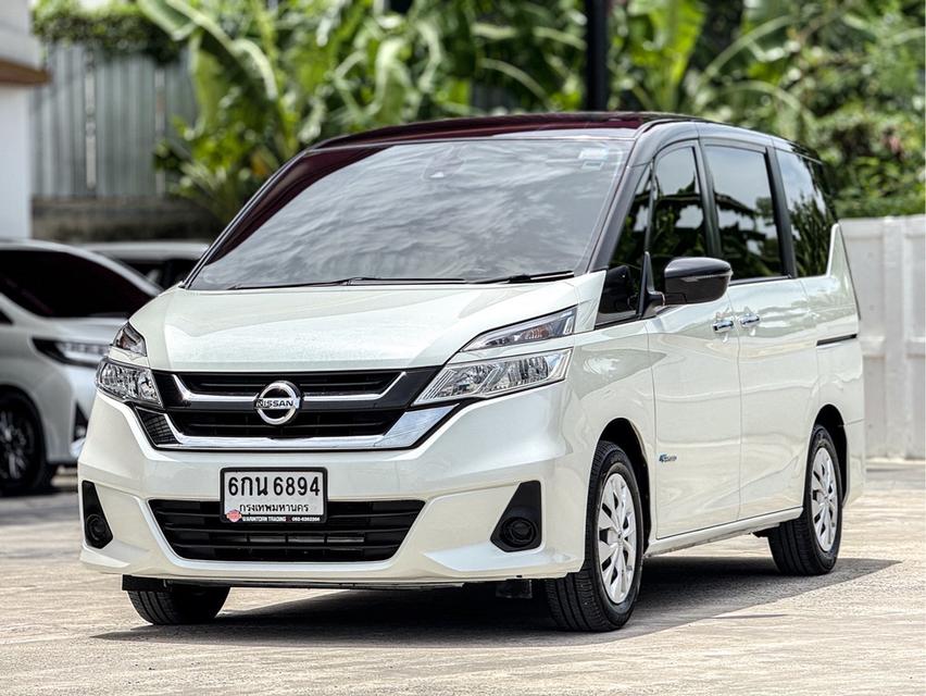 รหัสรถ WRT6854 2017 NISSAN SERENA HYBRID 2.0 X สีขาว
