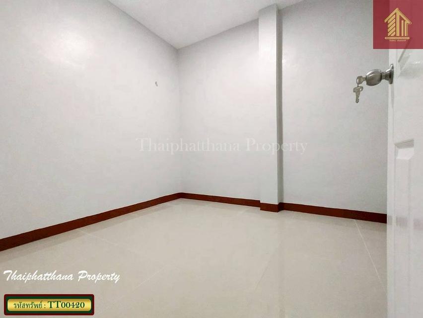 บ้านรีโนเวทใหม่ ใกล้ MRT หมู่บ้านทิพวัล เทพารักษ์ 6