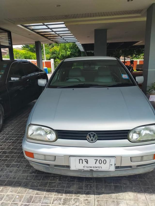 Volkswagen Golf แท้ๆ 2